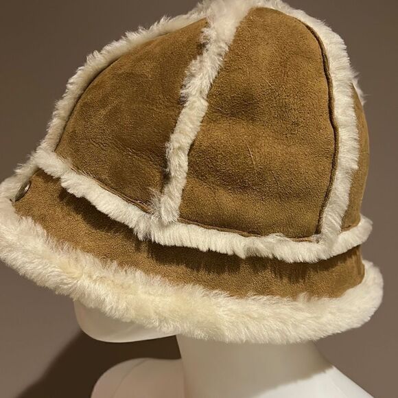 UGG Shearling Bucket Hat One Size main image 7